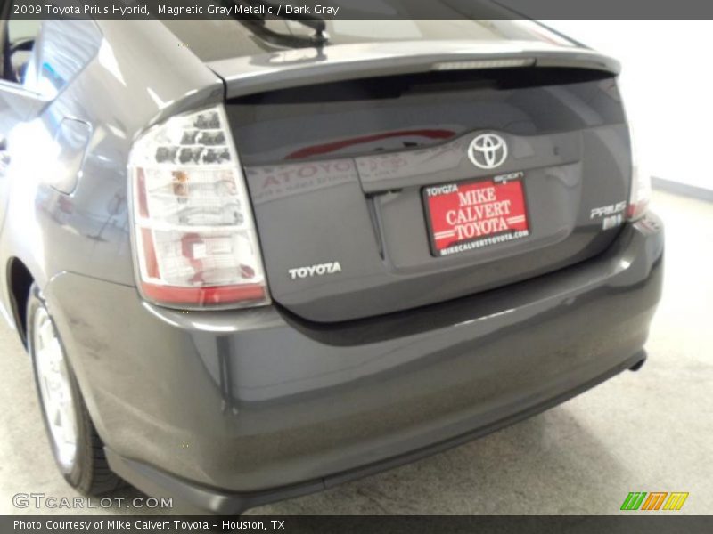 Magnetic Gray Metallic / Dark Gray 2009 Toyota Prius Hybrid