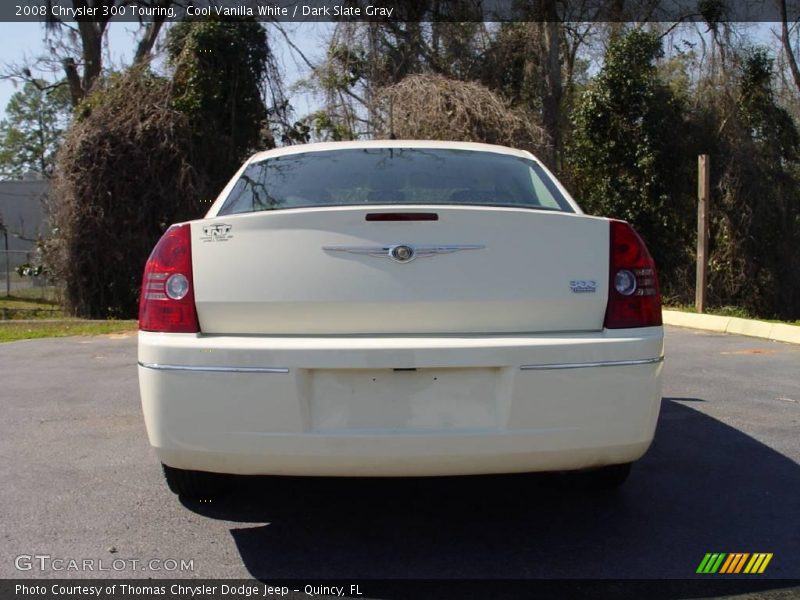 Cool Vanilla White / Dark Slate Gray 2008 Chrysler 300 Touring