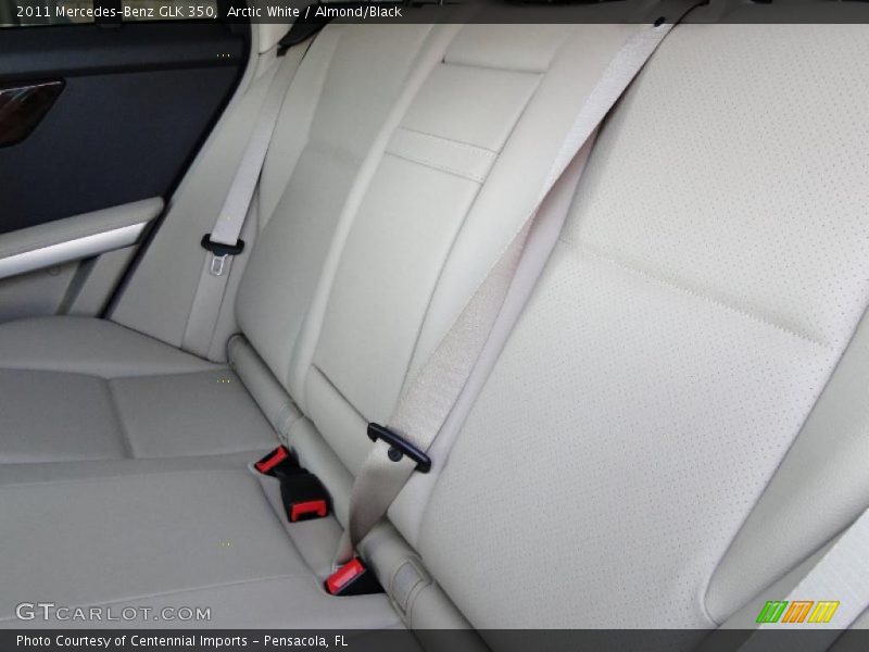 Arctic White / Almond/Black 2011 Mercedes-Benz GLK 350