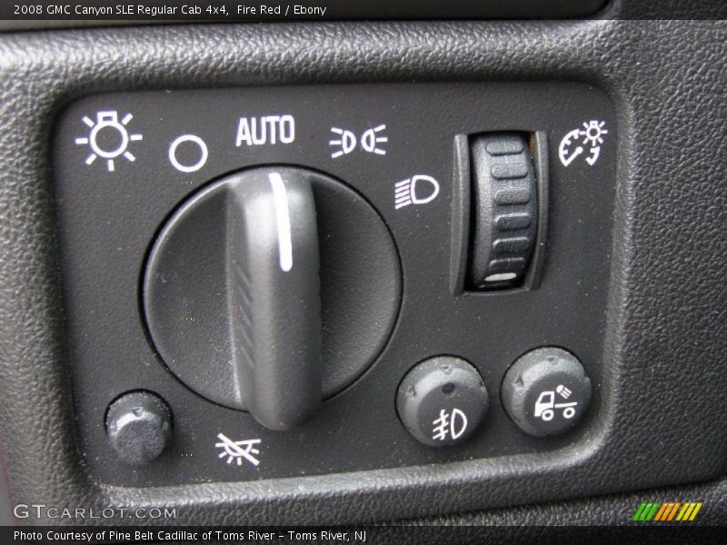 Controls of 2008 Canyon SLE Regular Cab 4x4