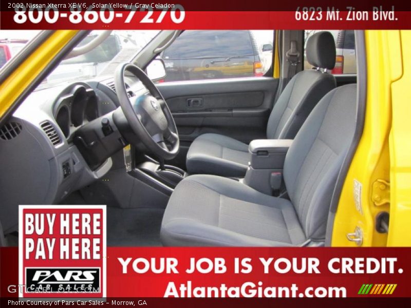 Solar Yellow / Gray Celadon 2002 Nissan Xterra XE V6