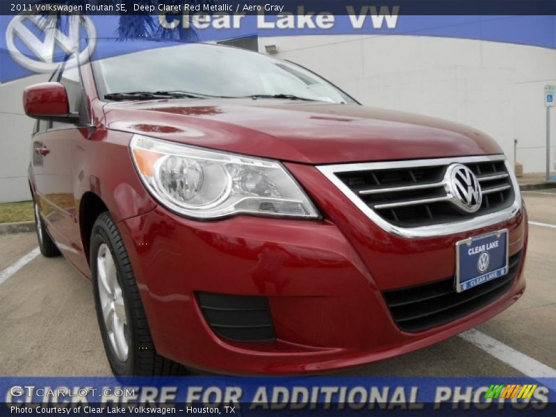 Deep Claret Red Metallic / Aero Gray 2011 Volkswagen Routan SE
