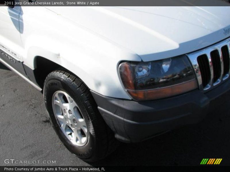 Stone White / Agate 2001 Jeep Grand Cherokee Laredo