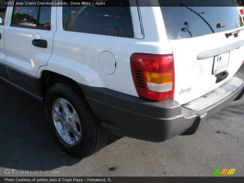 Stone White / Agate 2001 Jeep Grand Cherokee Laredo