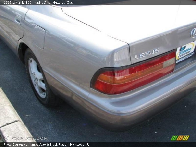Alpine Silver Metallic / Gray 1995 Lexus ES 300