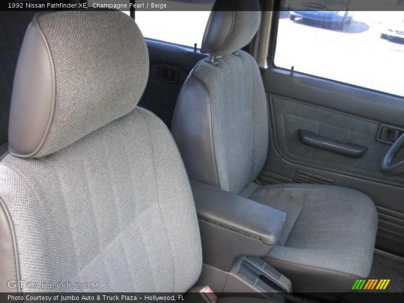  1992 Pathfinder XE Beige Interior