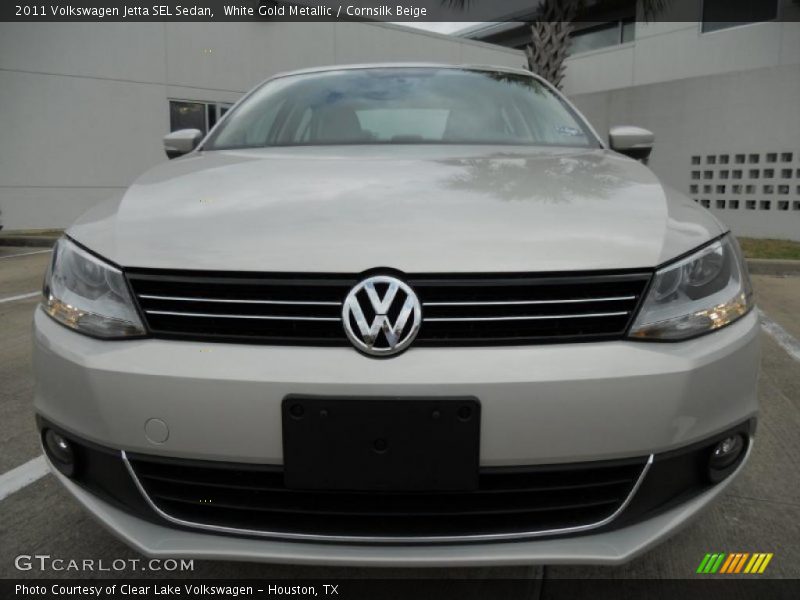 White Gold Metallic / Cornsilk Beige 2011 Volkswagen Jetta SEL Sedan