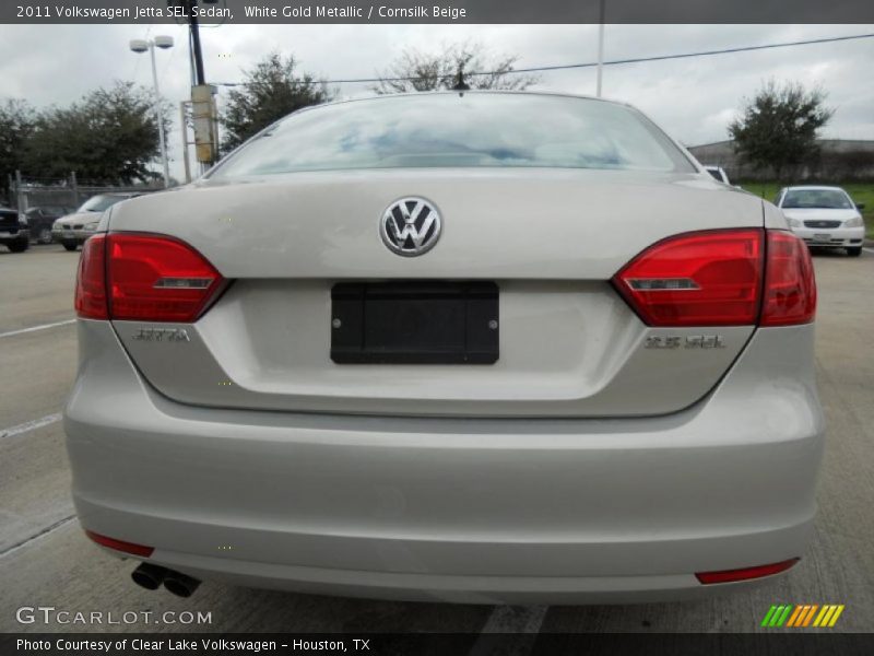 White Gold Metallic / Cornsilk Beige 2011 Volkswagen Jetta SEL Sedan