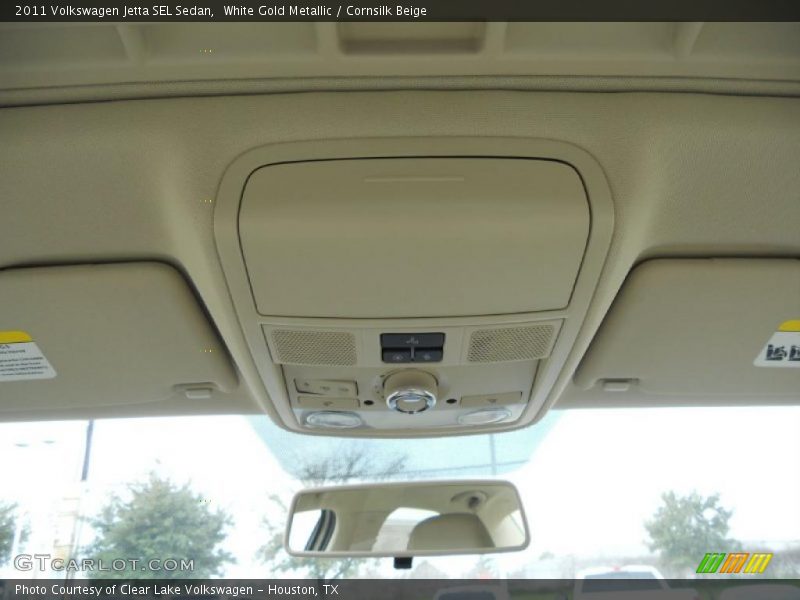 White Gold Metallic / Cornsilk Beige 2011 Volkswagen Jetta SEL Sedan