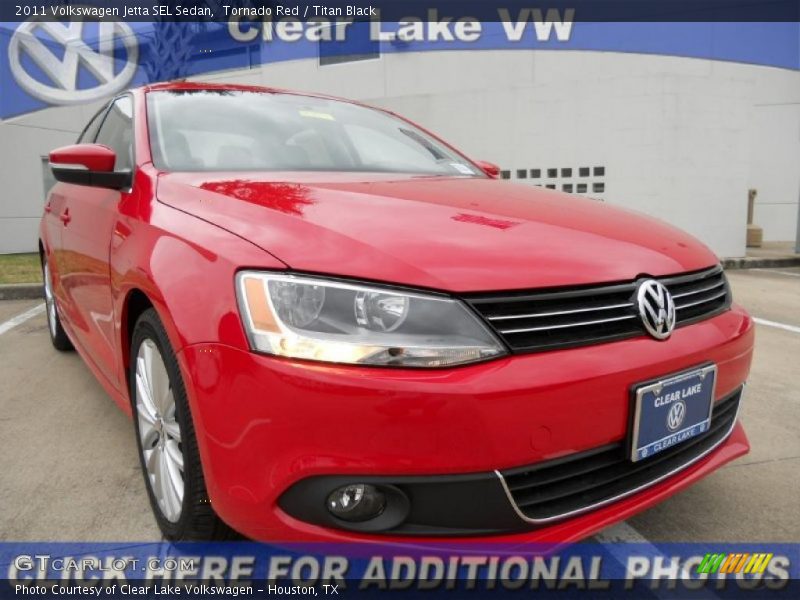 Tornado Red / Titan Black 2011 Volkswagen Jetta SEL Sedan