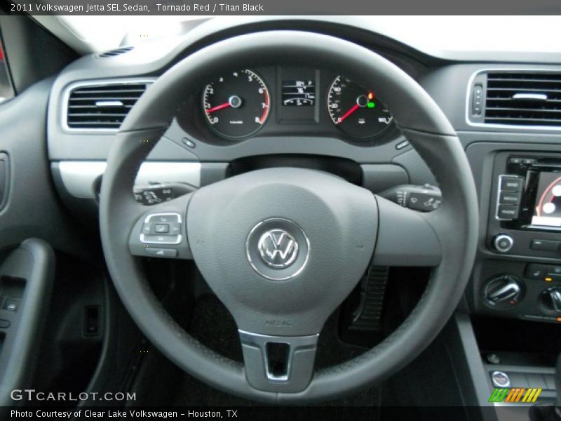 Tornado Red / Titan Black 2011 Volkswagen Jetta SEL Sedan