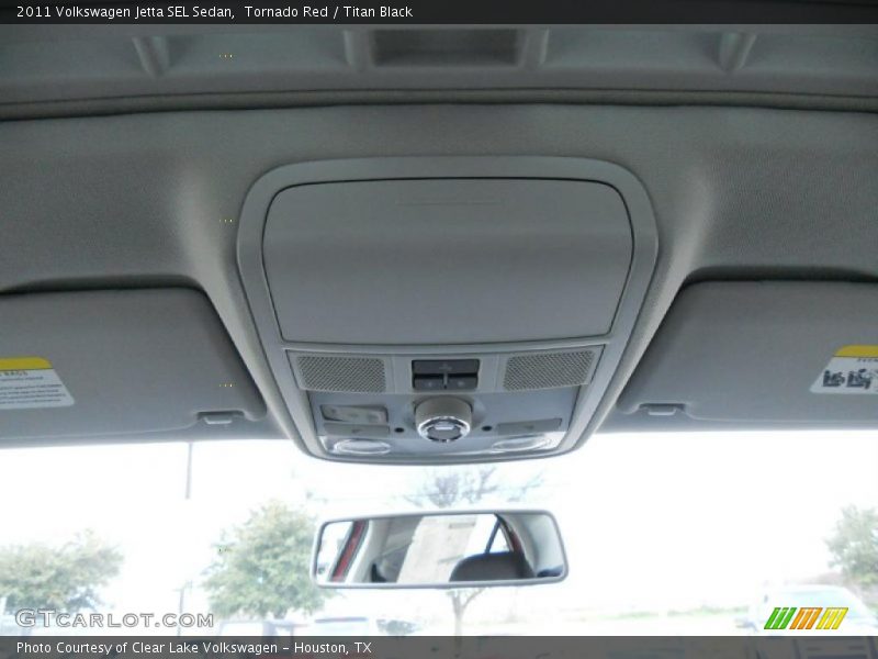 Tornado Red / Titan Black 2011 Volkswagen Jetta SEL Sedan
