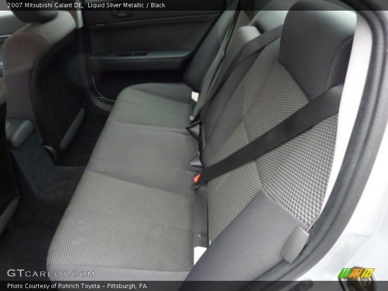  2007 Galant DE Black Interior
