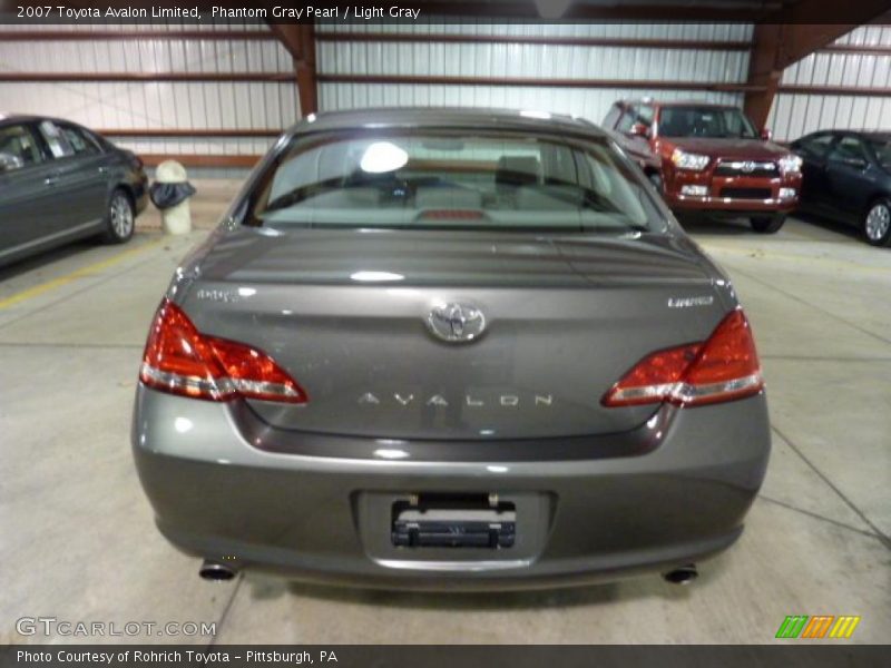 Phantom Gray Pearl / Light Gray 2007 Toyota Avalon Limited