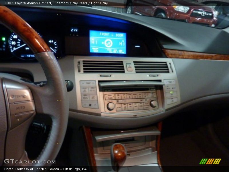 Phantom Gray Pearl / Light Gray 2007 Toyota Avalon Limited
