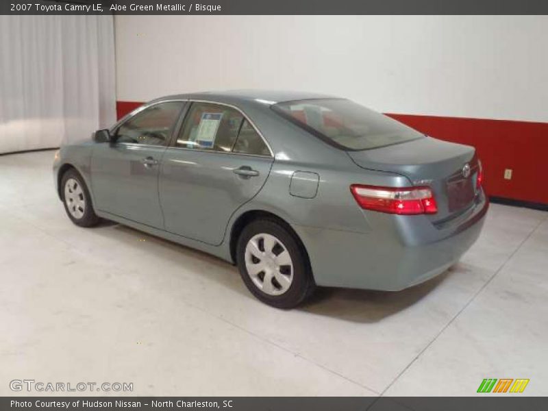 Aloe Green Metallic / Bisque 2007 Toyota Camry LE