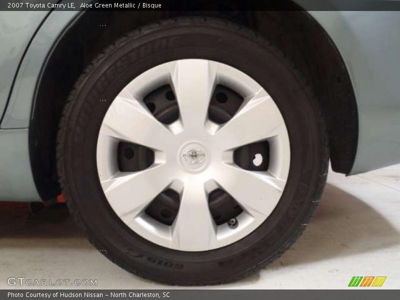 Aloe Green Metallic / Bisque 2007 Toyota Camry LE