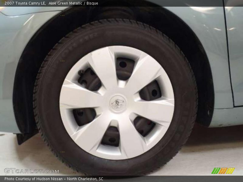 Aloe Green Metallic / Bisque 2007 Toyota Camry LE