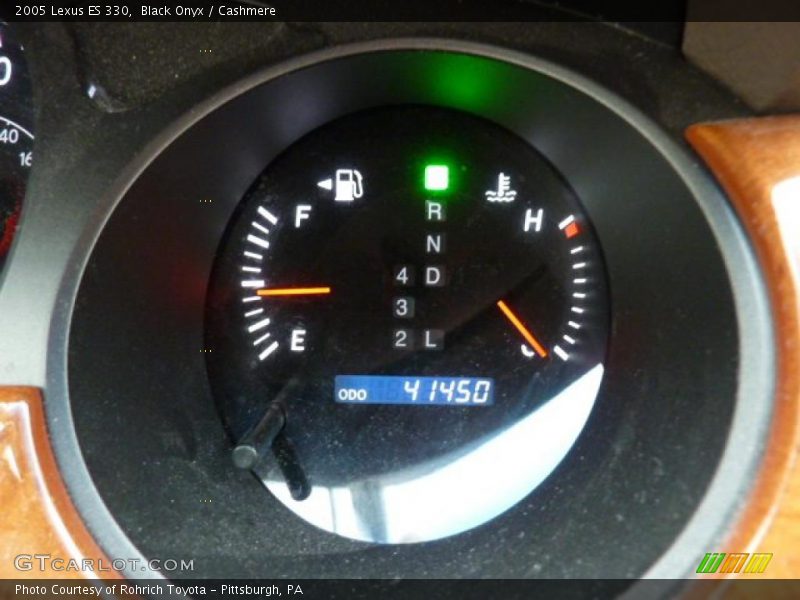 Black Onyx / Cashmere 2005 Lexus ES 330