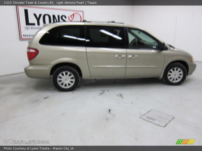 Light Almond Pearl / Taupe 2003 Chrysler Town & Country EX