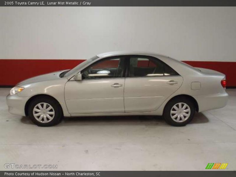 Lunar Mist Metallic / Gray 2005 Toyota Camry LE