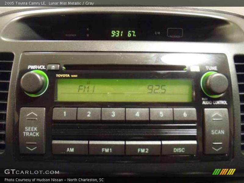 Lunar Mist Metallic / Gray 2005 Toyota Camry LE