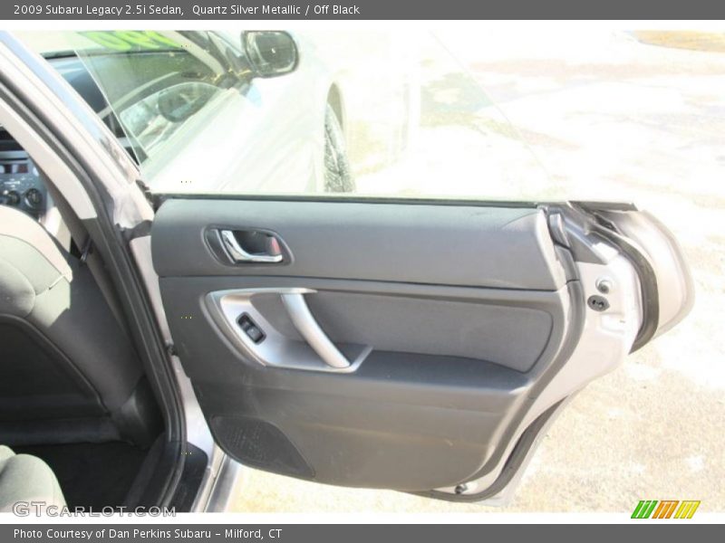 Quartz Silver Metallic / Off Black 2009 Subaru Legacy 2.5i Sedan
