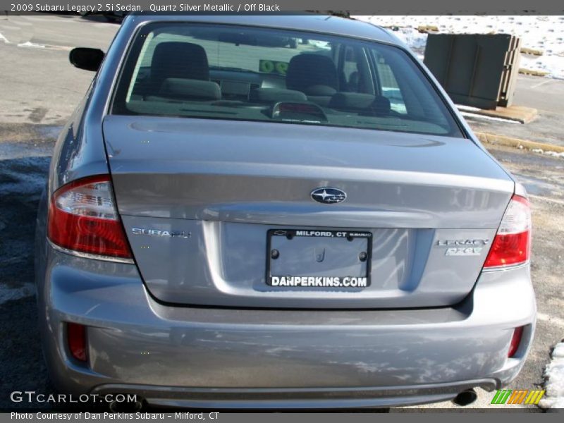 Quartz Silver Metallic / Off Black 2009 Subaru Legacy 2.5i Sedan
