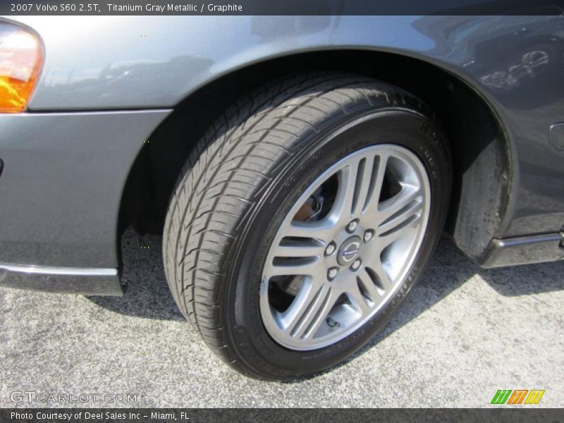 Titanium Gray Metallic / Graphite 2007 Volvo S60 2.5T