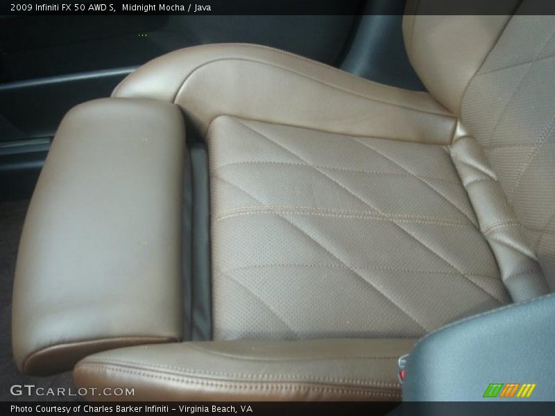  2009 FX 50 AWD S Java Interior