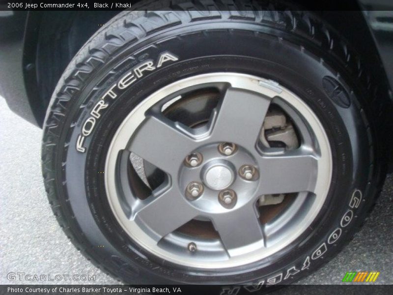 Black / Khaki 2006 Jeep Commander 4x4