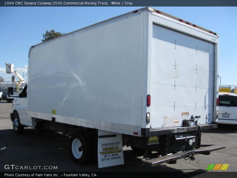 White / Gray 2004 GMC Savana Cutaway 3500 Commercial Moving Truck