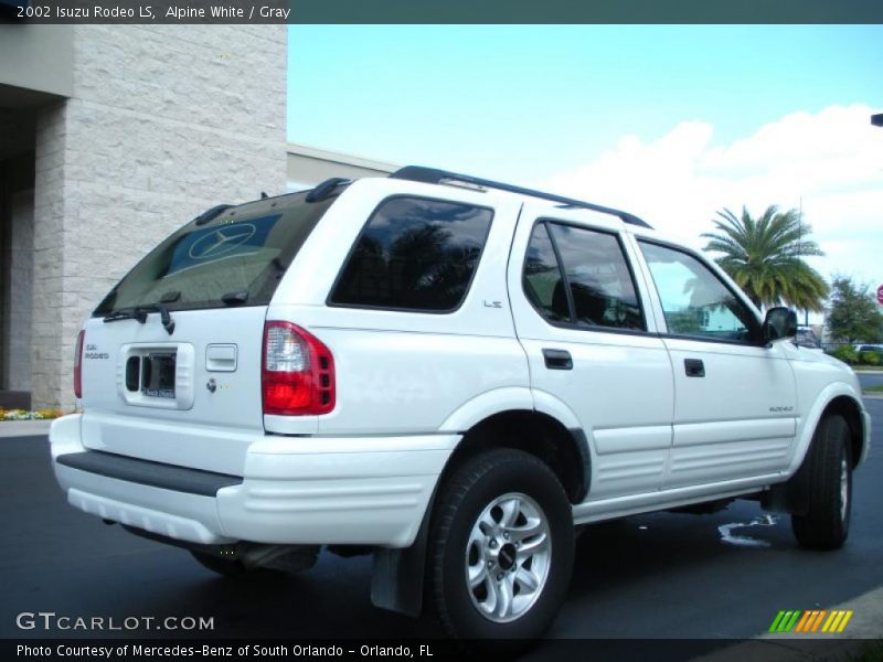  2002 Rodeo LS Alpine White
