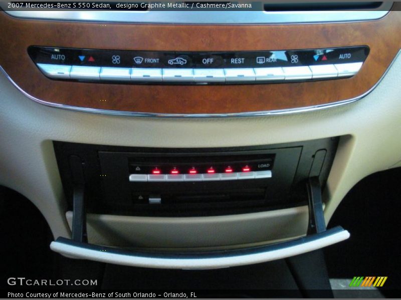 Controls of 2007 S 550 Sedan