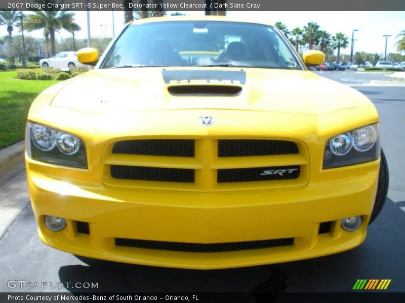 Detonator Yellow Clearcoat / Dark Slate Gray 2007 Dodge Charger SRT-8 Super Bee