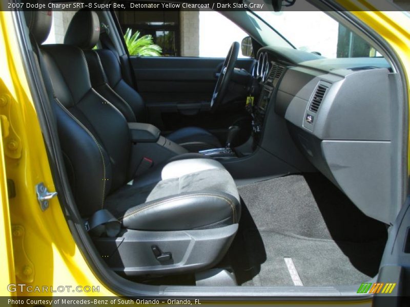Detonator Yellow Clearcoat / Dark Slate Gray 2007 Dodge Charger SRT-8 Super Bee