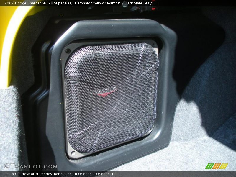 Detonator Yellow Clearcoat / Dark Slate Gray 2007 Dodge Charger SRT-8 Super Bee
