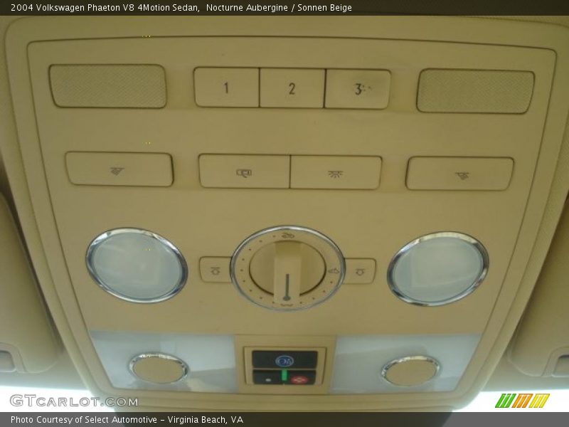 Controls of 2004 Phaeton V8 4Motion Sedan