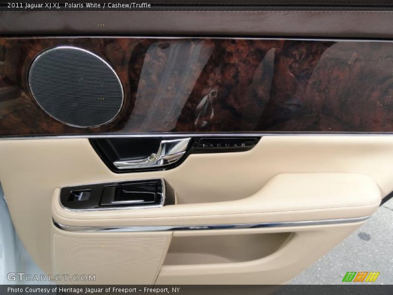 Polaris White / Cashew/Truffle 2011 Jaguar XJ XJ