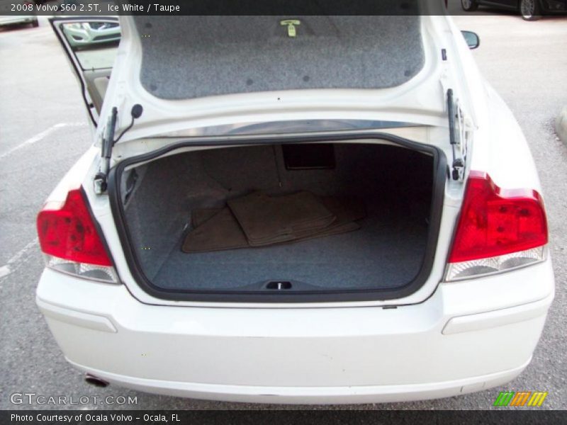 Ice White / Taupe 2008 Volvo S60 2.5T