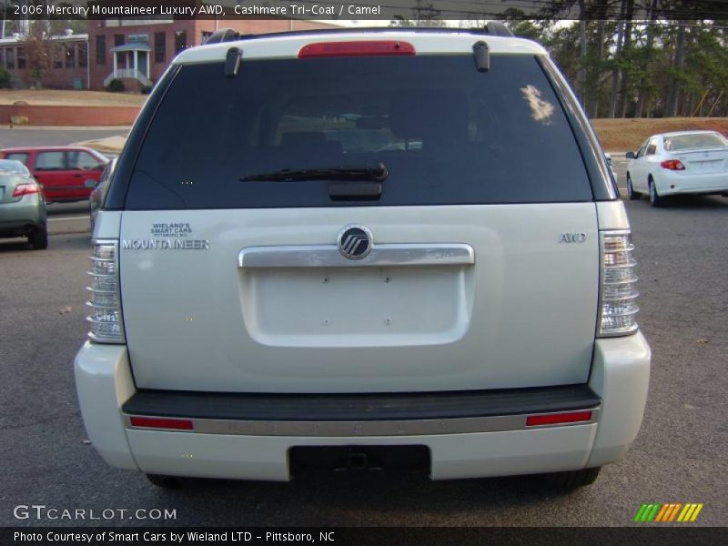 Cashmere Tri-Coat / Camel 2006 Mercury Mountaineer Luxury AWD