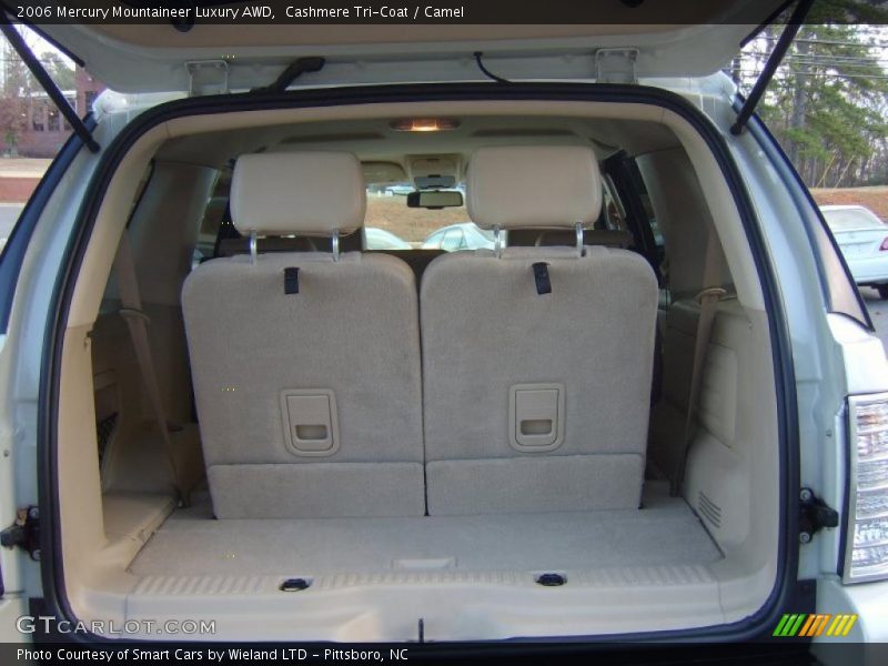 Cashmere Tri-Coat / Camel 2006 Mercury Mountaineer Luxury AWD