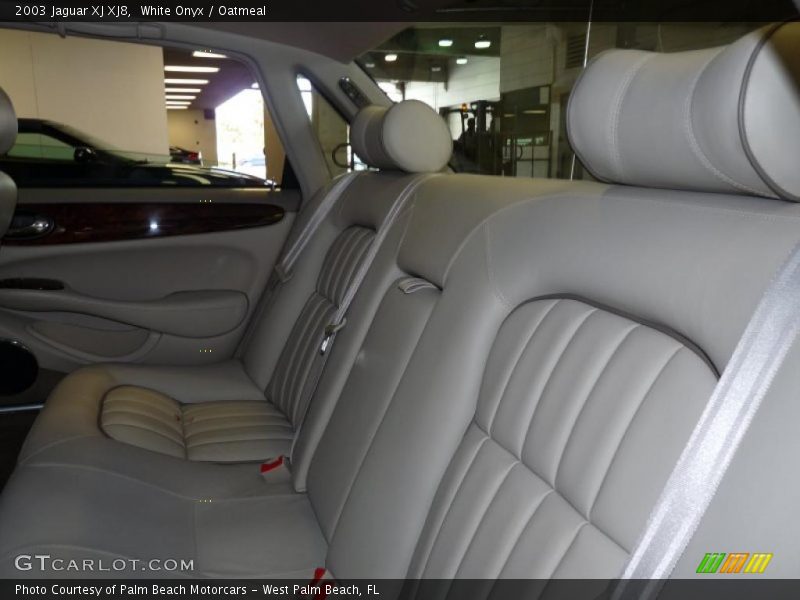  2003 XJ XJ8 Oatmeal Interior