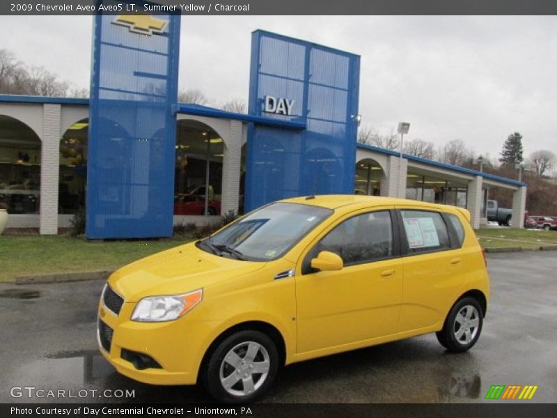 Summer Yellow / Charcoal 2009 Chevrolet Aveo Aveo5 LT
