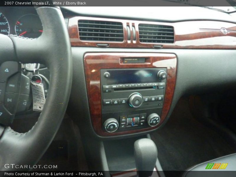 White / Ebony Black 2007 Chevrolet Impala LT