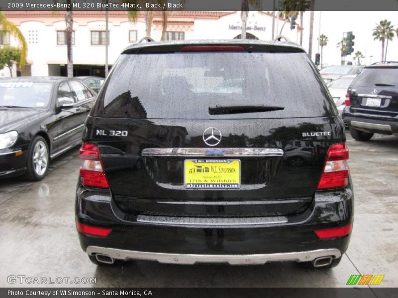 Black / Black 2009 Mercedes-Benz ML 320 BlueTec 4Matic