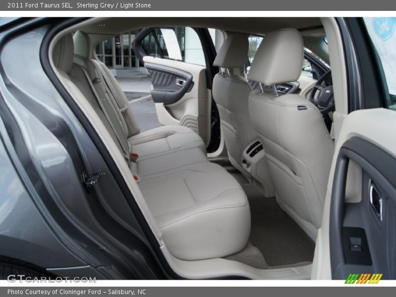 Sterling Grey / Light Stone 2011 Ford Taurus SEL