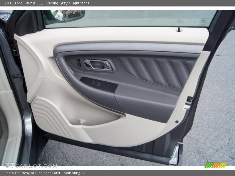 Sterling Grey / Light Stone 2011 Ford Taurus SEL