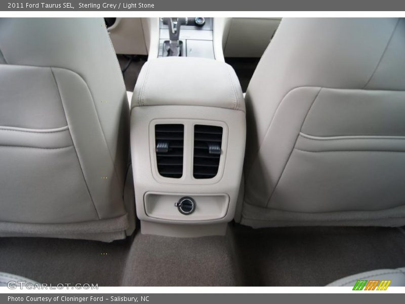 Sterling Grey / Light Stone 2011 Ford Taurus SEL
