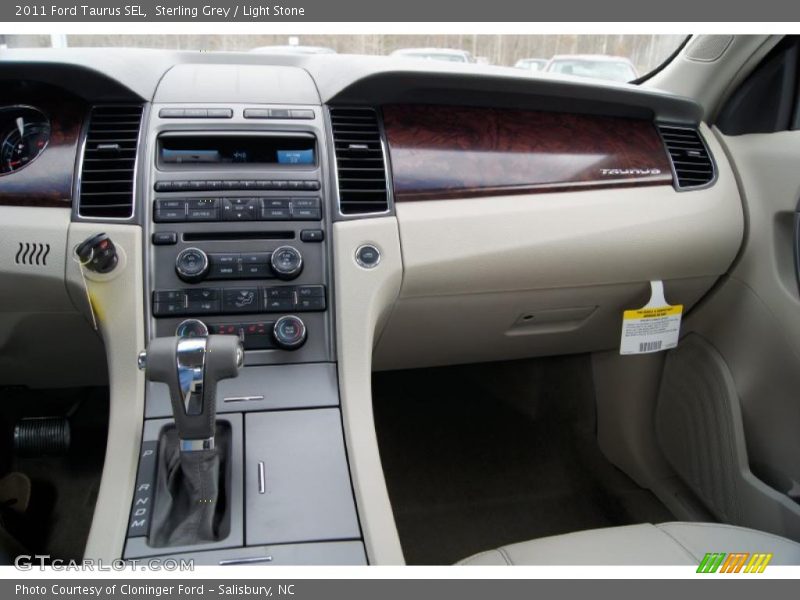 Sterling Grey / Light Stone 2011 Ford Taurus SEL